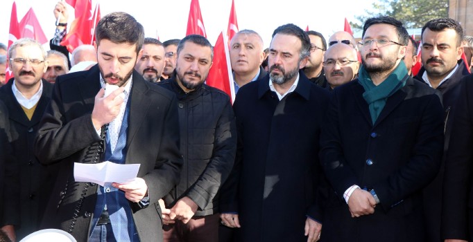 AK Parti: Kudüs için dimdik ayaktayız