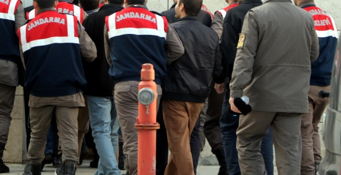 Ardahan ve Kocaeli’nde FETÖ operasyonu: 6 kişi tutuklandı