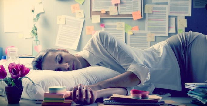 Size uyurken para kazanabileceğinizi söylesek