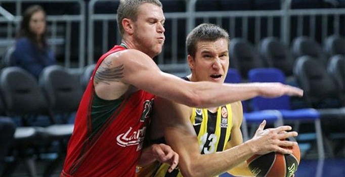 Fenerbahçe Avrupa'da lider