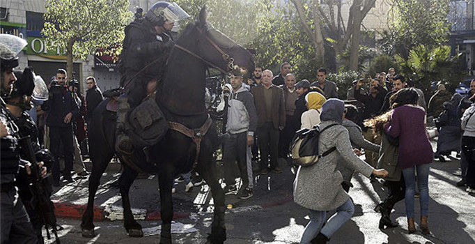 Kudüs'te yaralı sayısı 231'e yükseldi