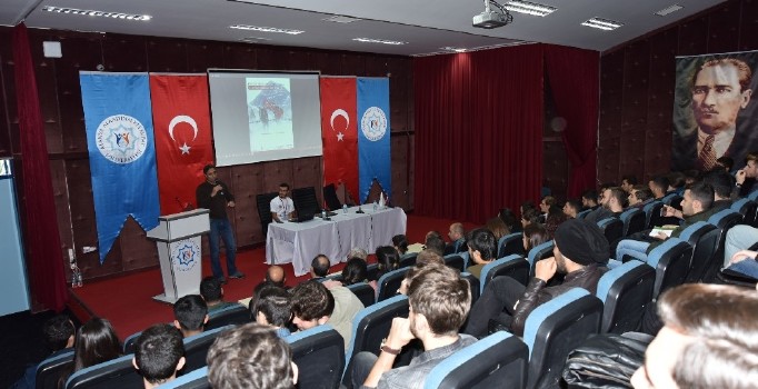 ALKÜ’de dağ günü konferansı