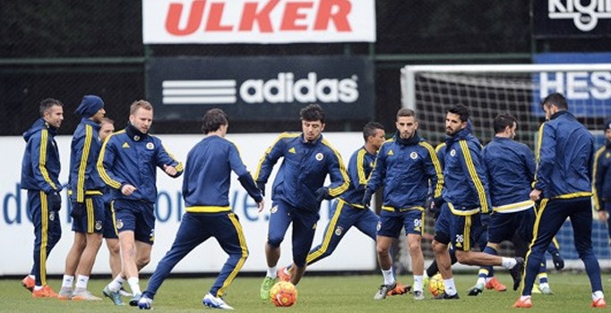 Fenerbahçe Süper Lig'de karşılaşacağı Eskişehirspor maçına hazır