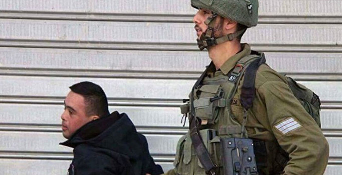 İsrail askerinden çirkin hareket! Down sendromlu Muhammed Türkiye'ye getirilecek