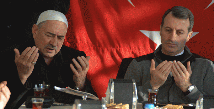 Siirtliler'den Emniyet Müdürüne taziye ziyareti