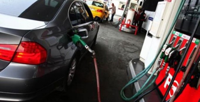 Akaryakıta ‘yüksek faiz’ zammı