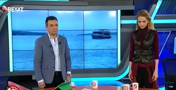 Tuğçe Kazaz canlı yayında sunucuyu fırçaladı