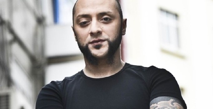 Hayko Çepkin, Aleyne Tilki'yi sert dille eleştirdi