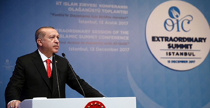 Son dakika! Kudüs zirvesinde konuşan Erdoğan: Kudüs'ü başkent ilan edelim