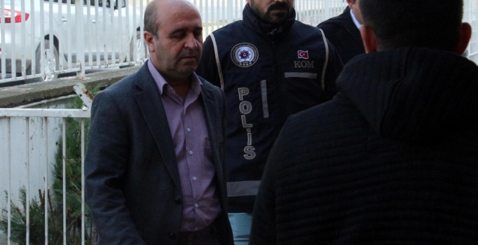 Şantajla para isteyen televizyon kanalının sahibi tutuklandı