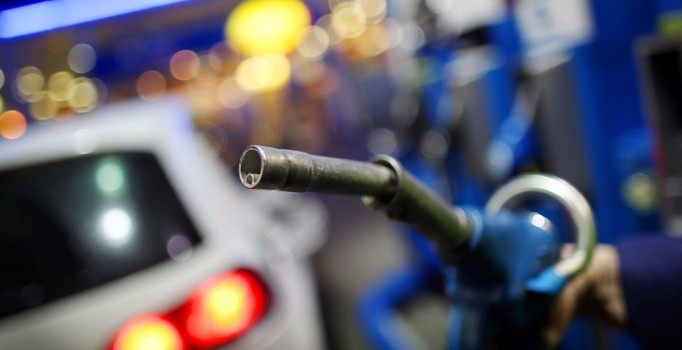 Benzin ve motorine zam geliyor | Son dakika