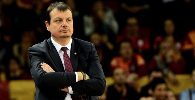 Ergin Ataman Anadolu Efes'le anlaştı