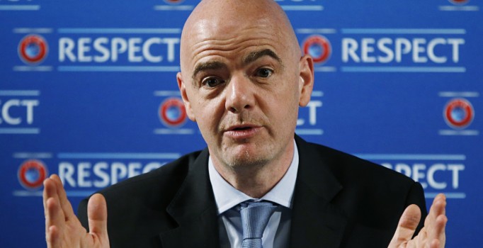 FIFA başkan adayı Infantino vaatlerini açıkladı