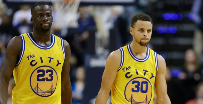 Golden State Warriors Cleveland Cavaliers'a 34 sayı fark attı
