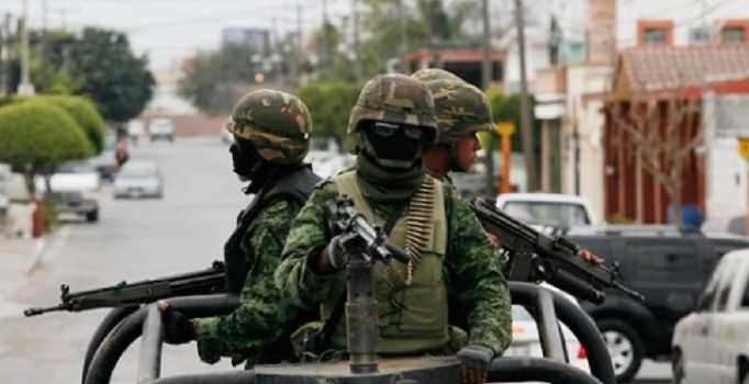 Meksika'da orduya polis yetkisi verilecek