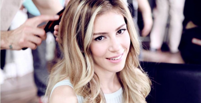 Sinem Kobal’dan kardeşi Kerem Kobal’a övgü dolu sözler