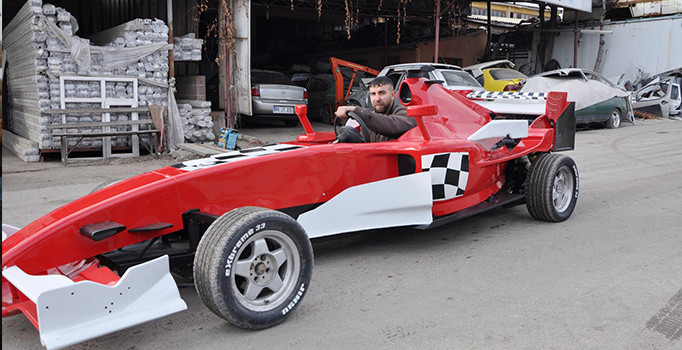 Yozgat'ta kaporta ustası hurdadan 'Formula 1' aracı yaptı