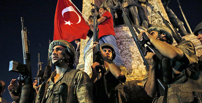 Darbe hattında tuhaf aramalar