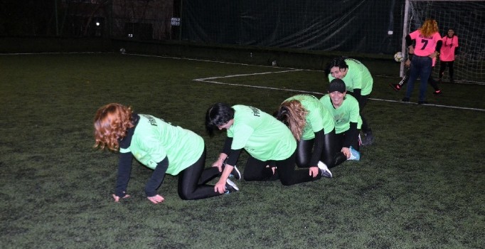 ’Topuklu Kramponlar’ bu sefer özel öğrenciler için sahaya çıktı