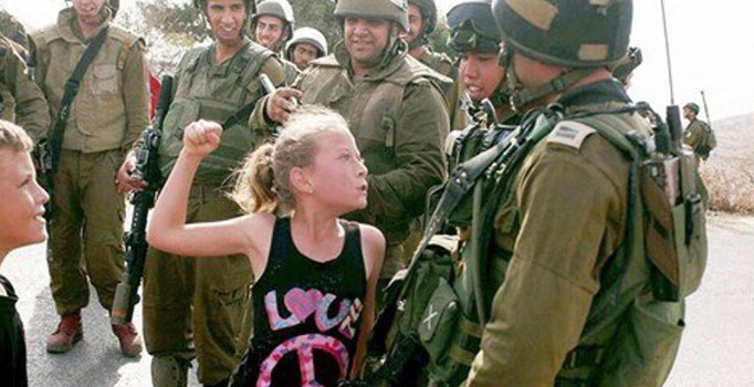 'Hanzala Cesaret Ödülünü'nü alan Filistinli kız gözaltına alındı