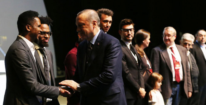 Eto'o: Hoşgörü ve sevgiyle Türkiye'de tanıştım