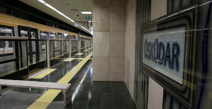 Sürücüsüz metro 4 günde 292 bin 344 yolcu taşıdı
