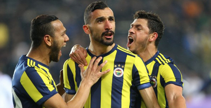Fenerbahçe'de Mehmet Topal fırtınası