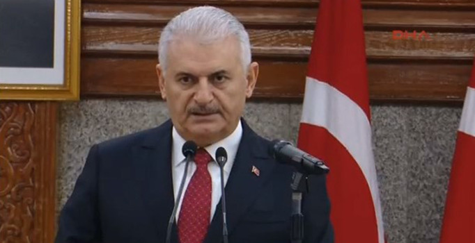 Başbakan Yıldırım’dan Noel mesajı