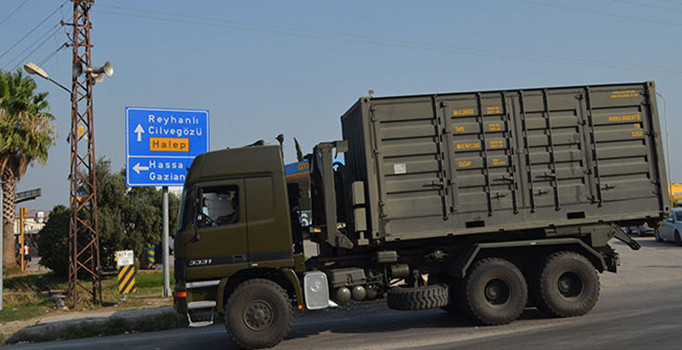 Suriye sınırına askeri sevkiyat