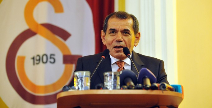 Galatasaray UEFA'dan aldığı +1 cezayı kurtarma planları yapıyor