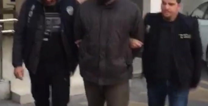 FETÖ’den aranan eski üsteğmen ve öğretmen eşi gizlendikleri evde yakalandı