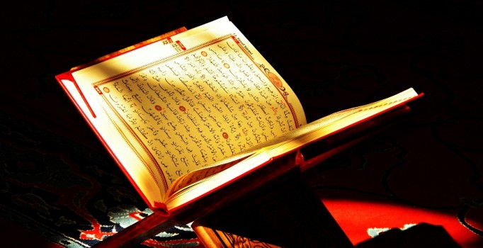 ABD'de "Nefret"e karşı Kuran dağıtıldı