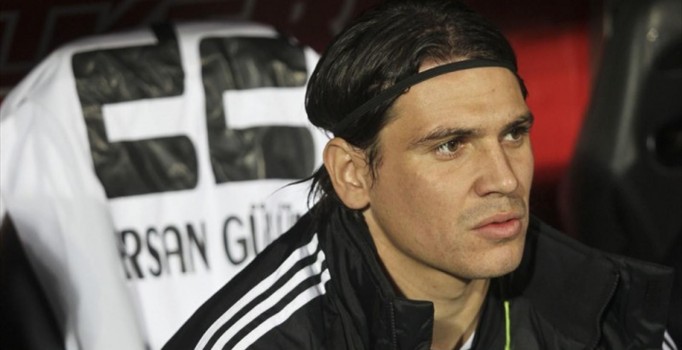 Ersan Gülüm Beşiktaş'tan ayrılmak istiyor