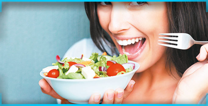 Her gün yenilen salata beyni 11 yıl gençleştiriyor