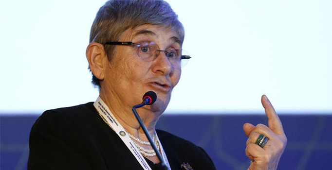 Canan Karatay'dan ilginç açıklama: Modern tıp diye bir şey yok