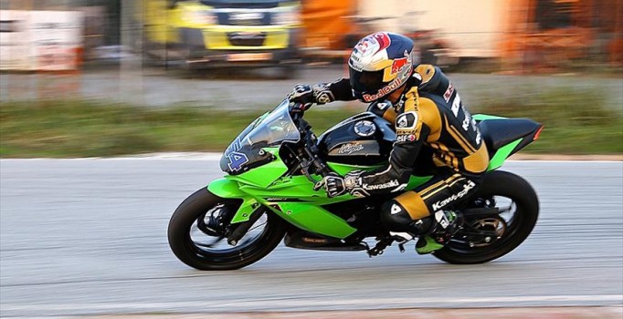 Kenan Sofuoğlu sezona zorlu şartlarda hazırlanıyor