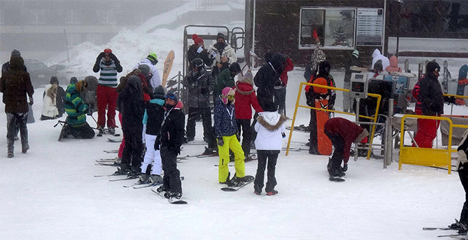 Uludağ'da hafta sonu yoğunluğu