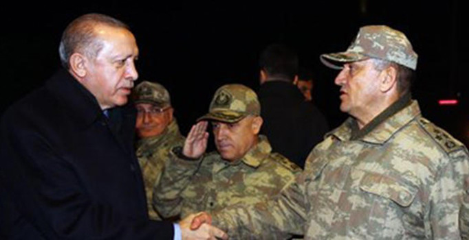 Cumhurbaşkanı Erdoğan'dan tümen komutanlığına ziyaret