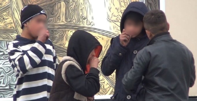 Taksim Meydanı'nda yürek sızlatan 'bonzai' krizi