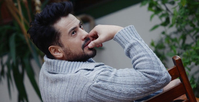 Emre Altuğ Alaçatı'daki otelini satışa çıkardı