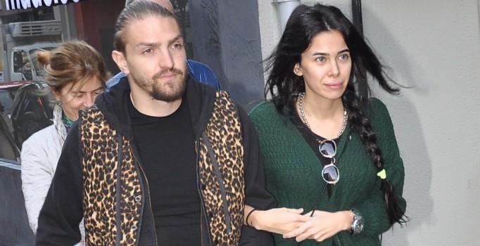Caner Erkin'den boşanma davası açtığı eşi Asena'ya milyon dolarlık hediye