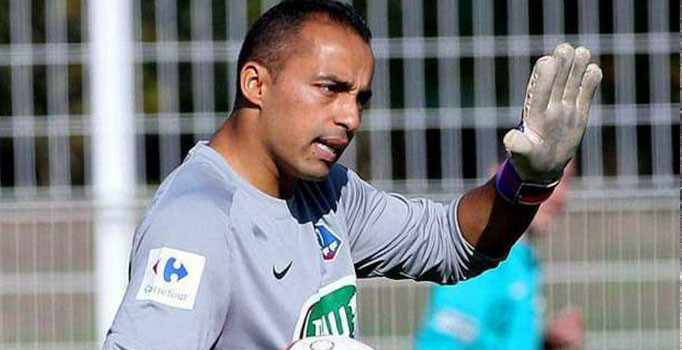 Dünyaca ünlü kaleci saç ekimi için Türkiye'de