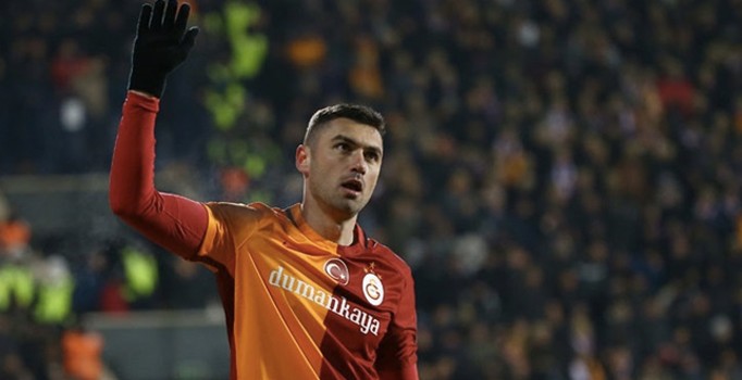 Burak Yılmaz antrenmana çıkmadı