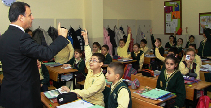 Eğitimde "aktör öğretmenler" dönemi