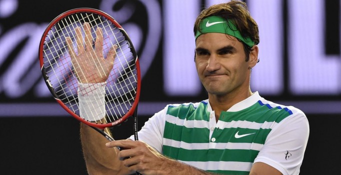 Roger Federer yaklaşık 1 ay kortlardan uzak kalacak