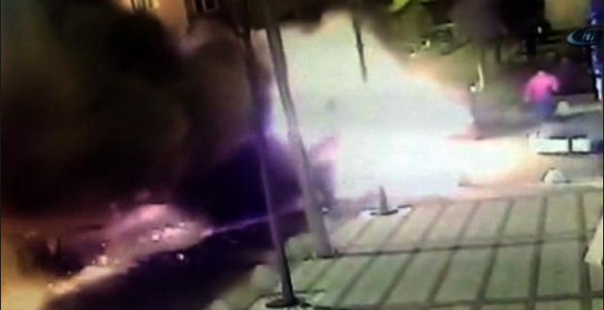 Kağıthane'de ambulansın dehşet saçtığı o anlar kamerada