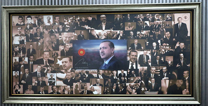 Erdoğan sevgisini panoya işledi