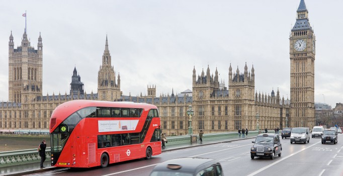 İngiltere'de en az 30 Rus ajanı var iddiası gündemi sarstı