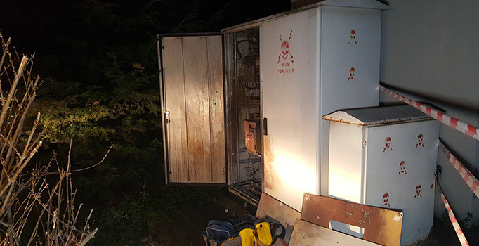 Düzce'de Elektrik trafosu patladı 2 işçi yaralandı