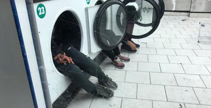 Avrupa bu fotoğrafları tartışıyor